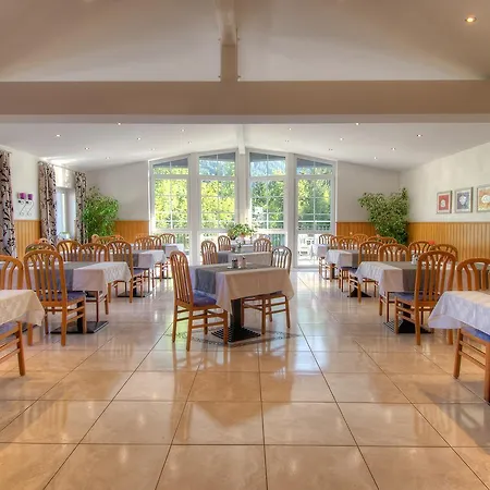 Mini-hôtel Waldhof 3*