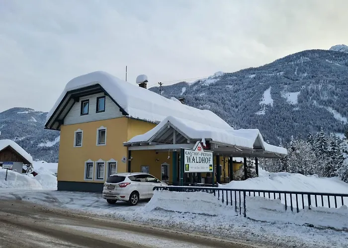 Waldhof Värdshus Dellach im Drautal