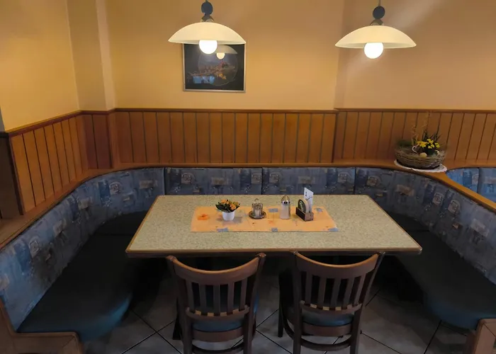 Waldhof Värdshus Dellach im Drautal