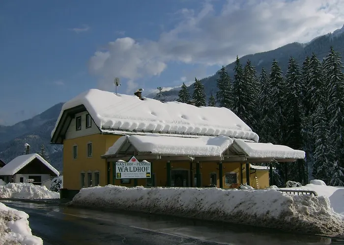 Waldhof אורחן Dellach im Drautal